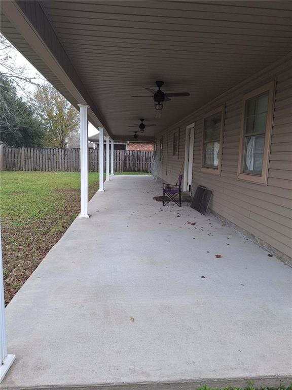 view of patio with ceiling fan