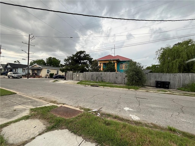 Listing photo 2 for 2706 N Prieur St, New Orleans LA 70117