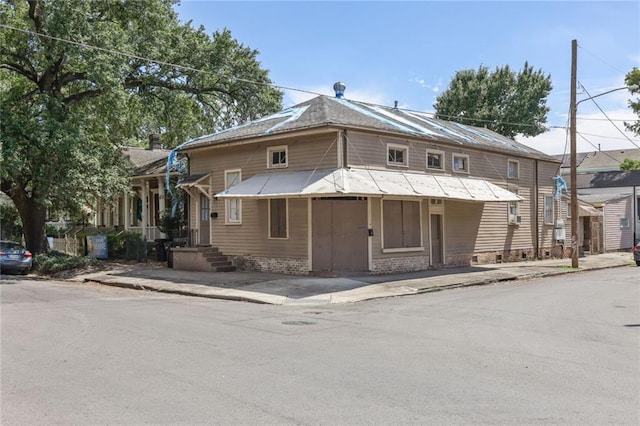 view of front of property