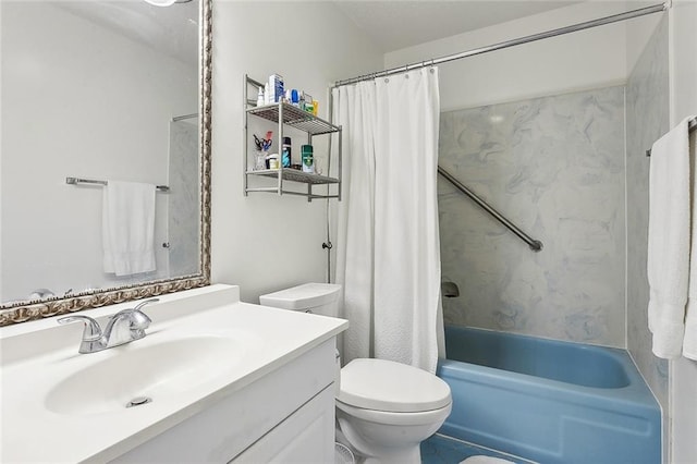 full bathroom featuring shower / bathtub combination with curtain, vanity, and toilet