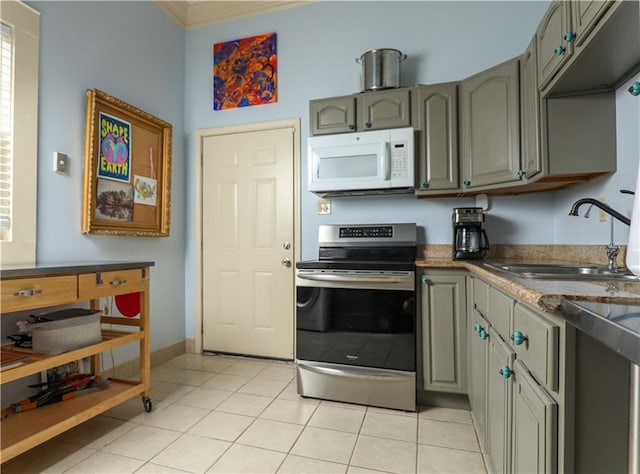 kitchen featuring sink, electric stove, light tile floors, and gray cabinetry