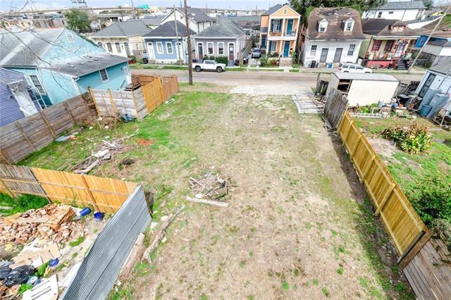 1422 Columbus St, New Orleans LA, 70116 land for sale