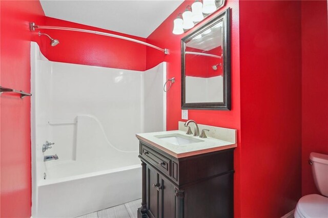 205 Stonehaven Dr, Belle Chasse, LA 70037 - full bathroom featuring bathing tub / shower combination, vanity, and toilet