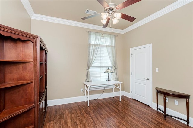 misc room featuring crown molding, dark hardwood / wood-style flooring, and ceiling fan