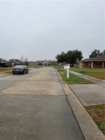 Listing photo 2 for 8316 Creole Ave, Chalmette LA 70043