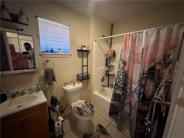 full bathroom featuring tile flooring, toilet, shower / bathtub combination with curtain, and vanity