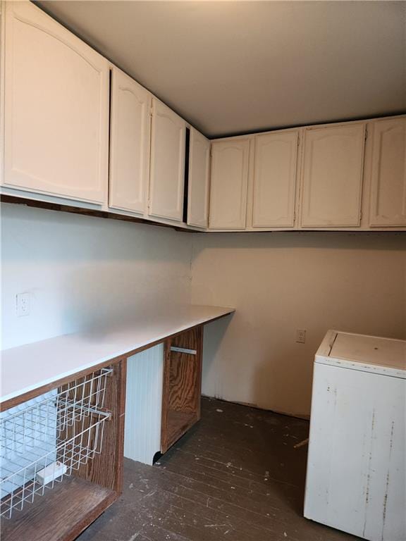 washroom with washer / clothes dryer and hardwood / wood-style floors