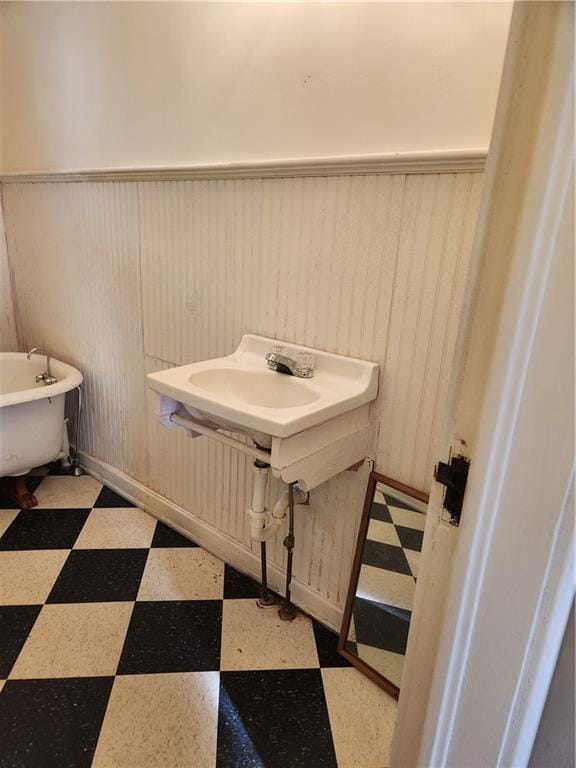 bathroom featuring tile patterned floors