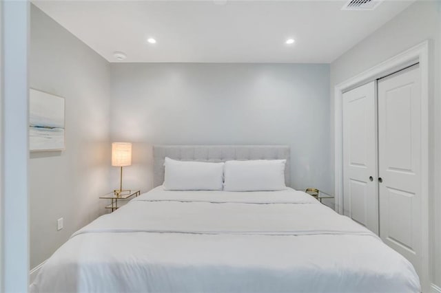 bedroom with a closet