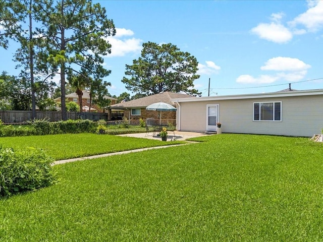 view of yard with a patio