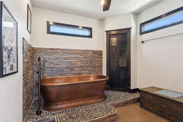 bathroom featuring a bathing tub