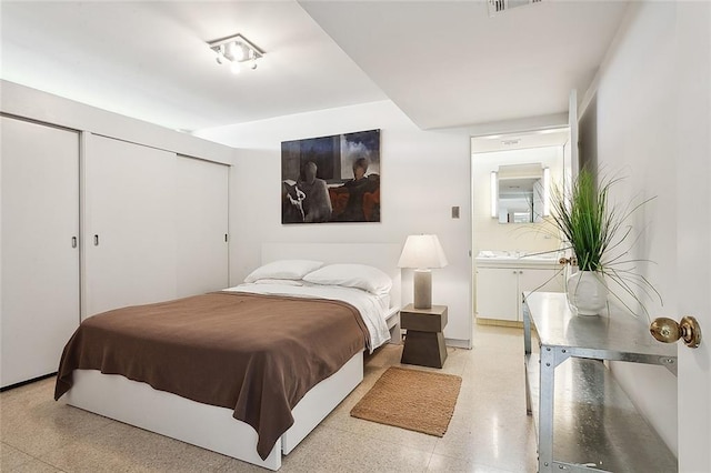 bedroom featuring a closet