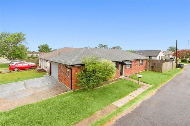 ranch-style house with a front yard