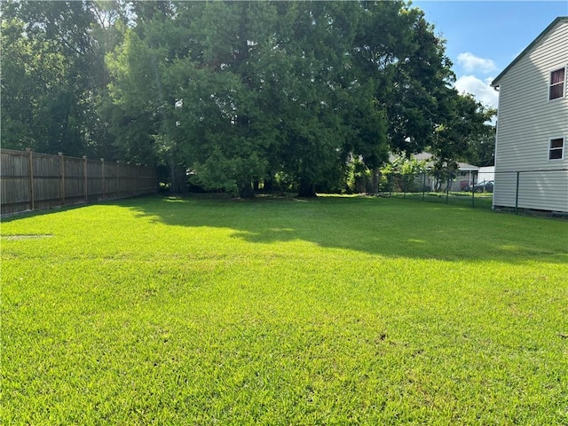 Listing photo 2 for 2705 Lloyds Ave, Chalmette LA 70043