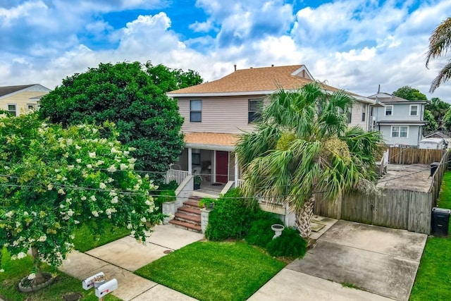 view of front of home