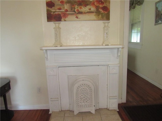 8719 Fig St, New Orleans, LA 70118 - interior details featuring baseboards