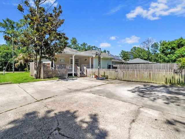 view of front of property with a porch