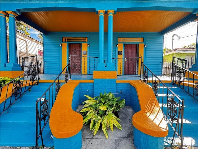 2329-2331 Saint Anthony St, New Orleans, LA 70119 - exterior space with covered porch