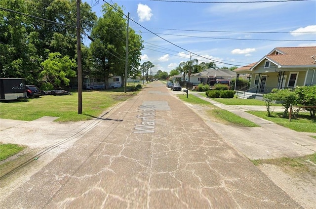 Listing photo 2 for 55252 Warfield St, New Orleans LA 70126