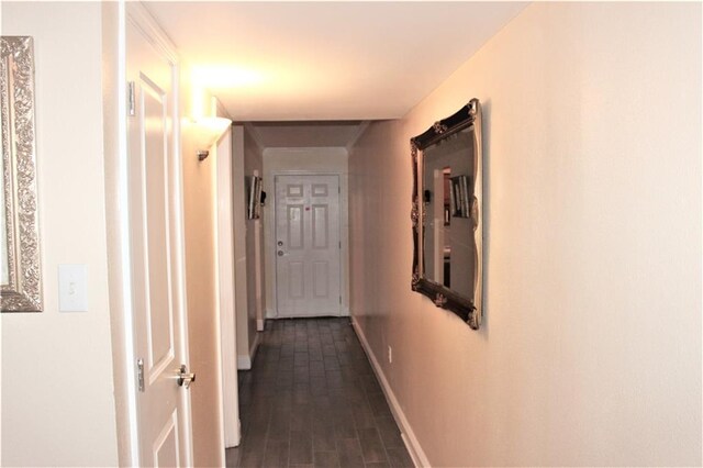 3805 Houma Blvd Unit C201, Metairie, LA 70006 - corridor featuring baseboards