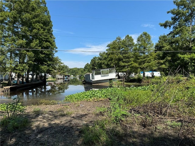 Listing photo 3 for 22283 Gull St, Maurepas LA 70449