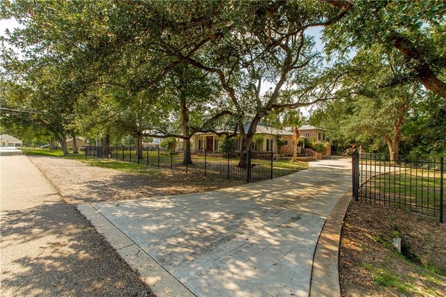 500 W Willow St, Ponchatoula, LA 70454 - photo 57