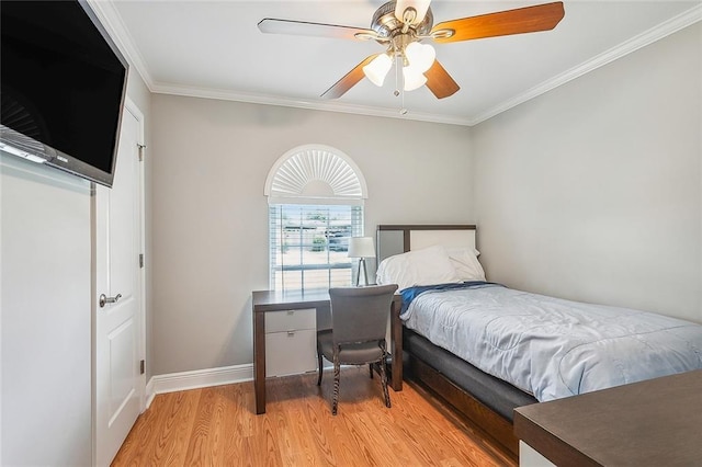 bedroom featuring light wood-type flooring, ceiling fan, and ornamental molding