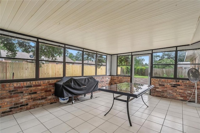 view of sunroom / solarium