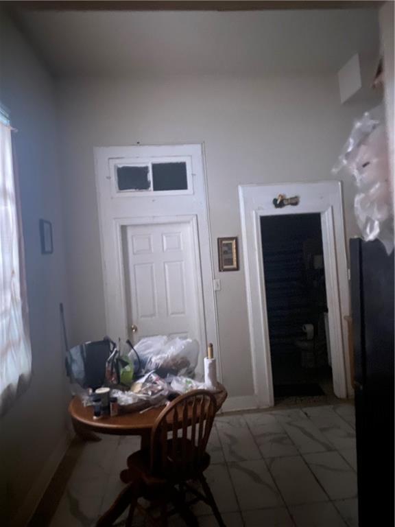 1936-1938 Franklin Ave, New Orleans, LA 70117 - dining area featuring baseboards