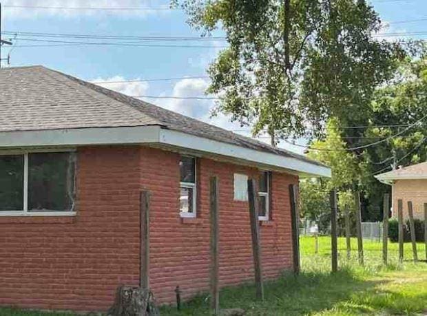 2229 Kenneth Dr, Violet, LA 70092 - photo 3