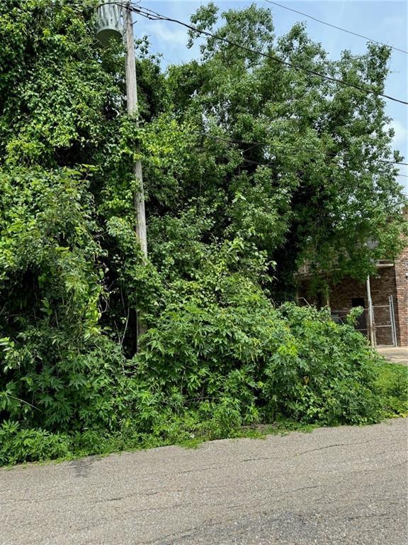 815 Edison Ave, Harvey, LA 70058