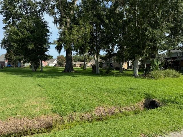 616 Willowdale Blvd, Luling, LA 70070