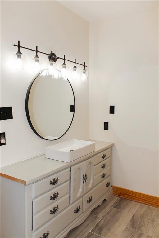 bathroom with vanity