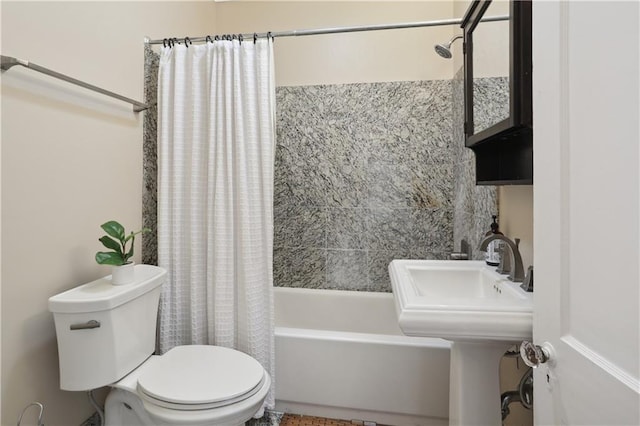 bathroom with toilet and shower / bathtub combination with curtain