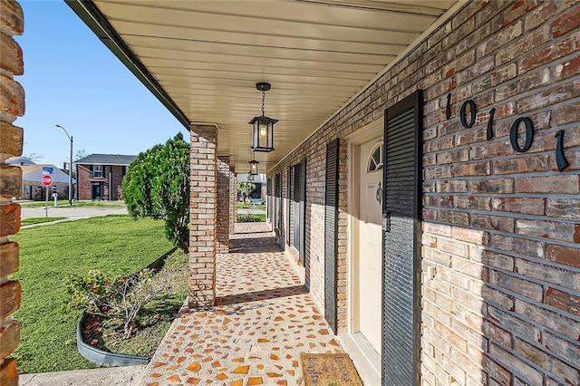 view of patio / terrace with covered porch