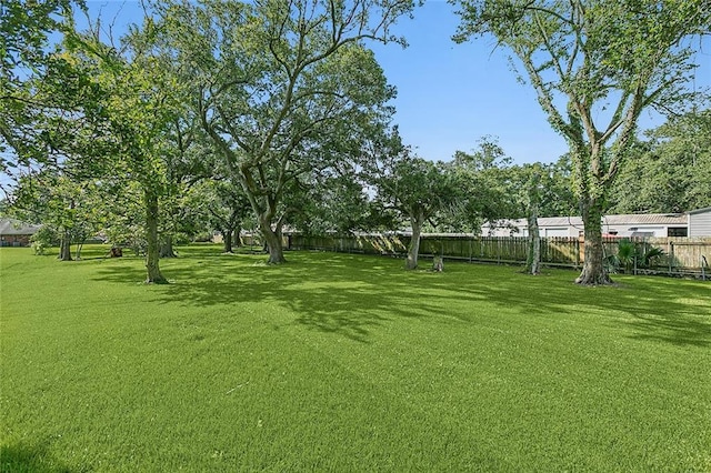 116 Villary St, Belle Chasse, LA 70037 - view of yard