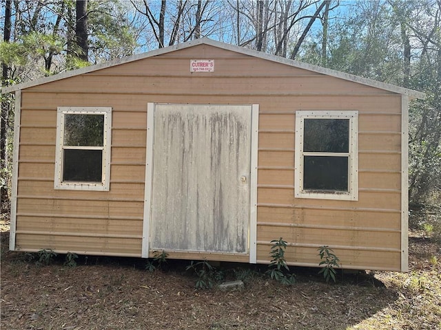 view of outbuilding