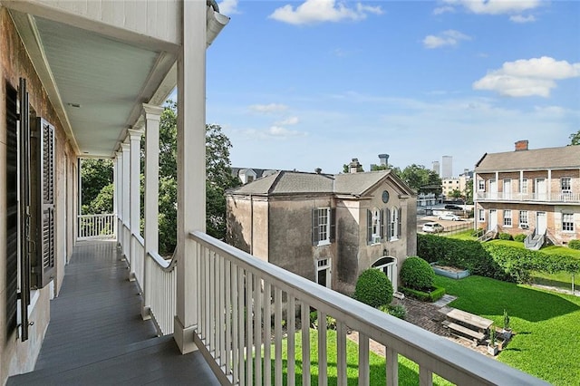 2027 Carondelet St, New Orleans, LA 70130 - view of balcony