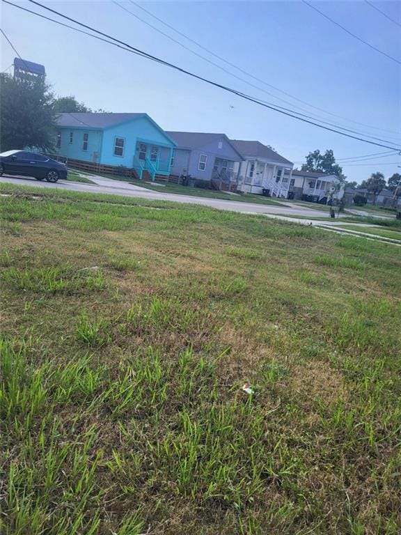 Listing photo 2 for 1501 Tennessee St, New Orleans LA 70117