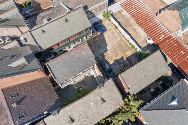 810 Bourbon St, New Orleans, LA 70116 - aerial view of property and surrounding area featuring nearby suburban area
