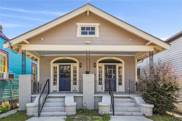 bungalow-style house with covered porch