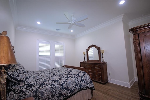 bedroom featuring dark hardwood / wood-style flooring, ornamental molding, and ceiling fan