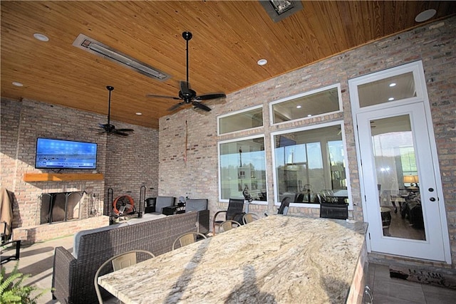 view of patio with ceiling fan