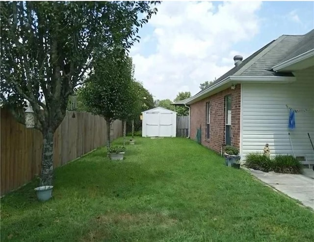 669 Lake Iberville Ct, Ponchatoula, LA 70454 - view of yard