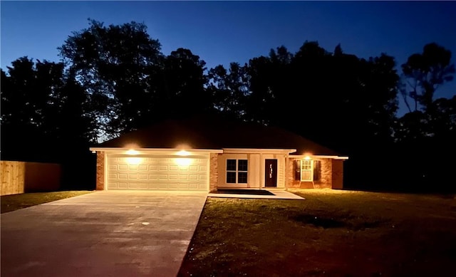 view of front of house featuring a garage