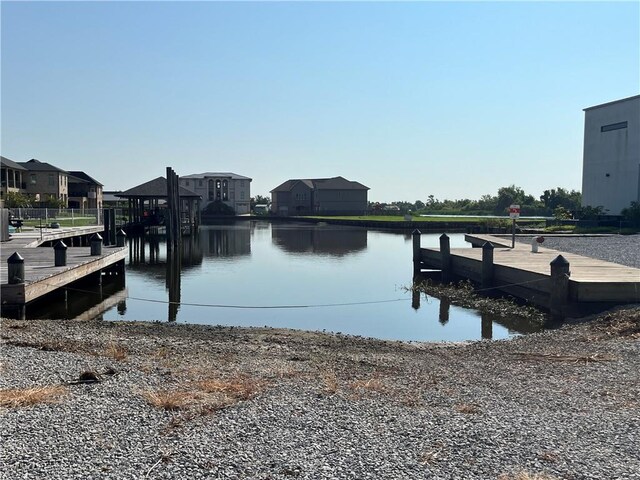 108 W Kerrys Pointe Pt, Des Allemands, LA 70030