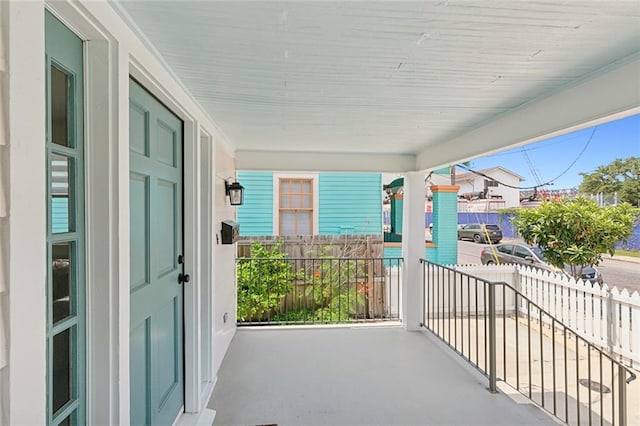 balcony with a porch