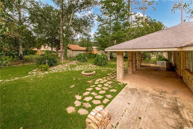 view of yard with a patio area