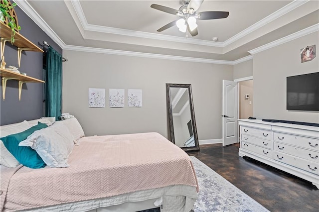 bedroom with ornamental molding, a raised ceiling, and ceiling fan