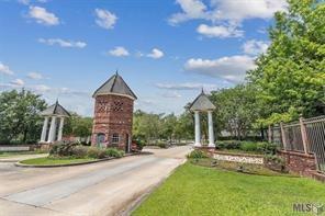 31024 Wild Iris Way, Springfield, LA 70462 - photo 3